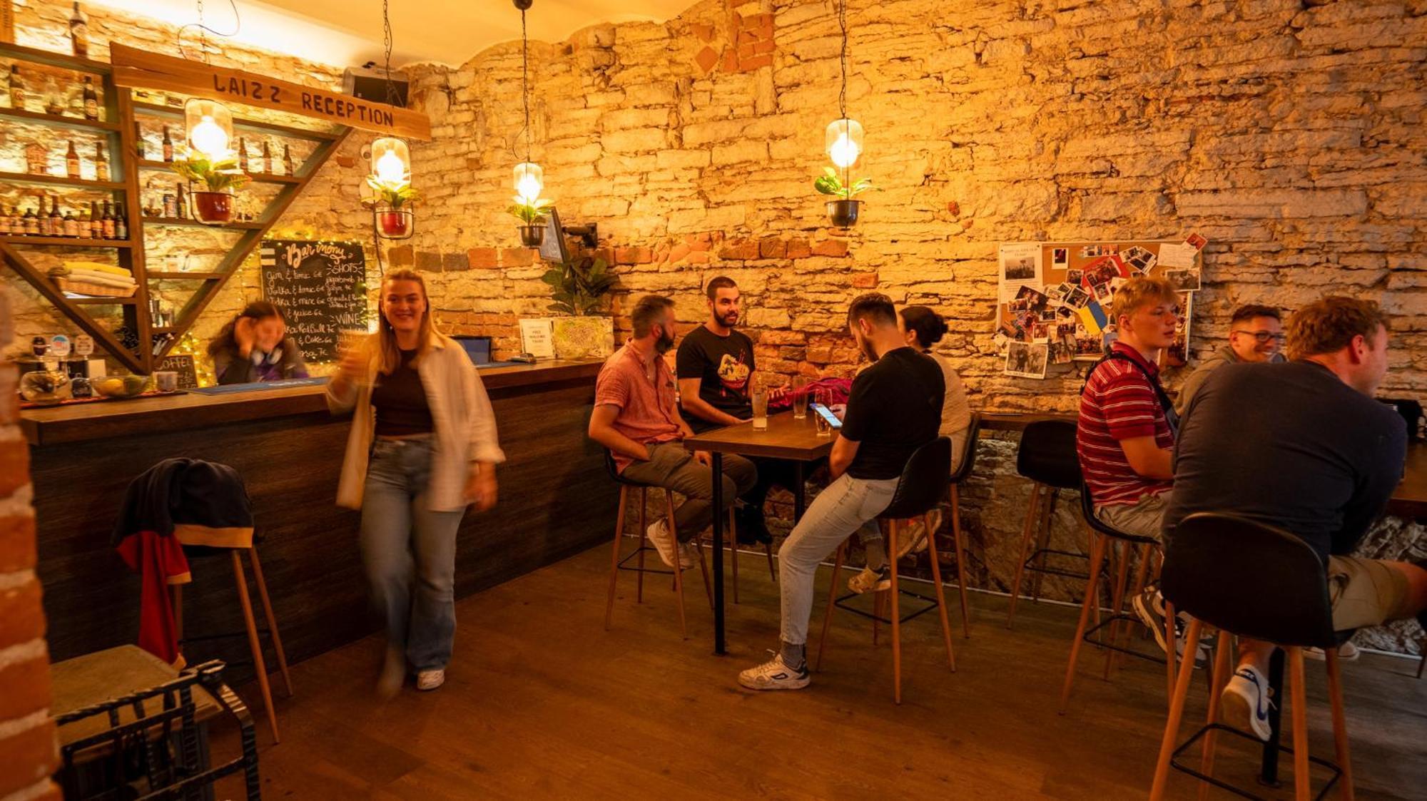 The Monks Bunk Hostel & Bar 탈린 외부 사진