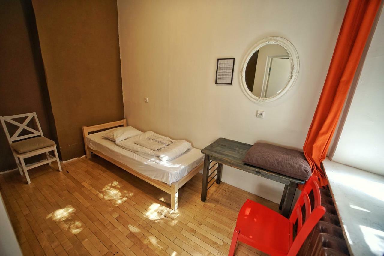 The Monks Bunk Hostel & Bar 탈린 외부 사진