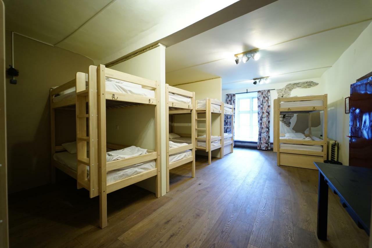 The Monks Bunk Hostel & Bar 탈린 외부 사진