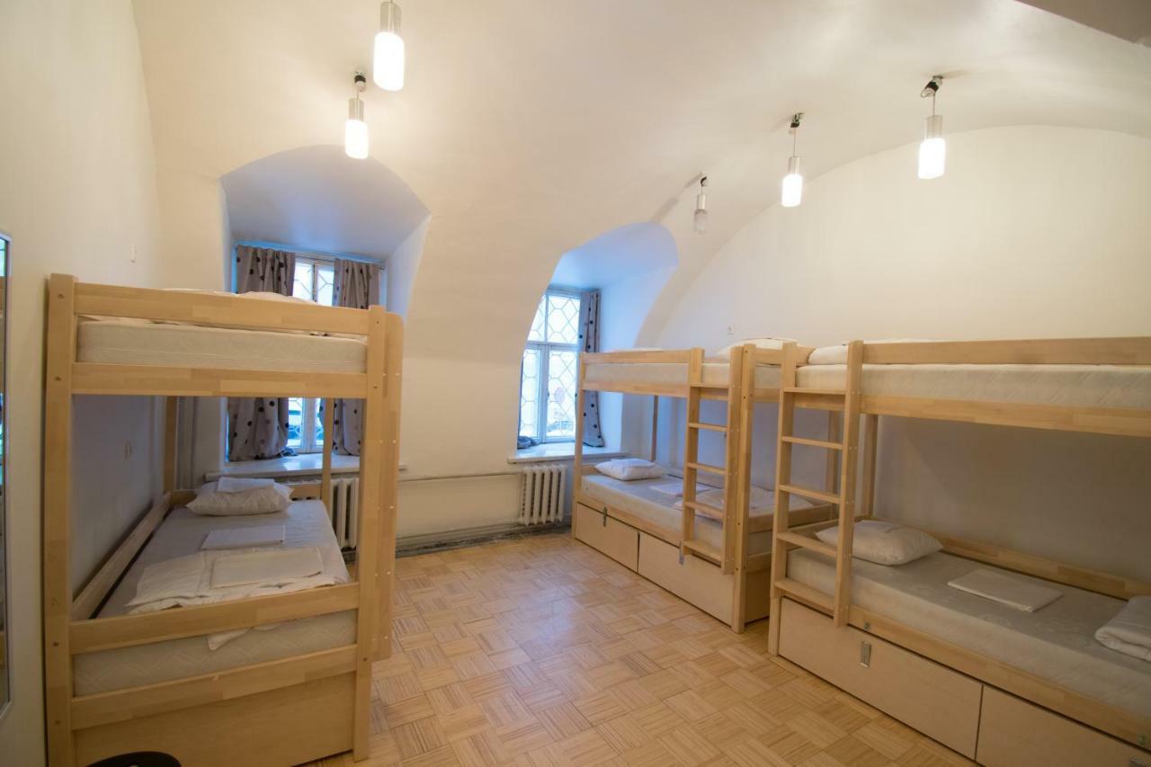 The Monks Bunk Hostel & Bar 탈린 외부 사진
