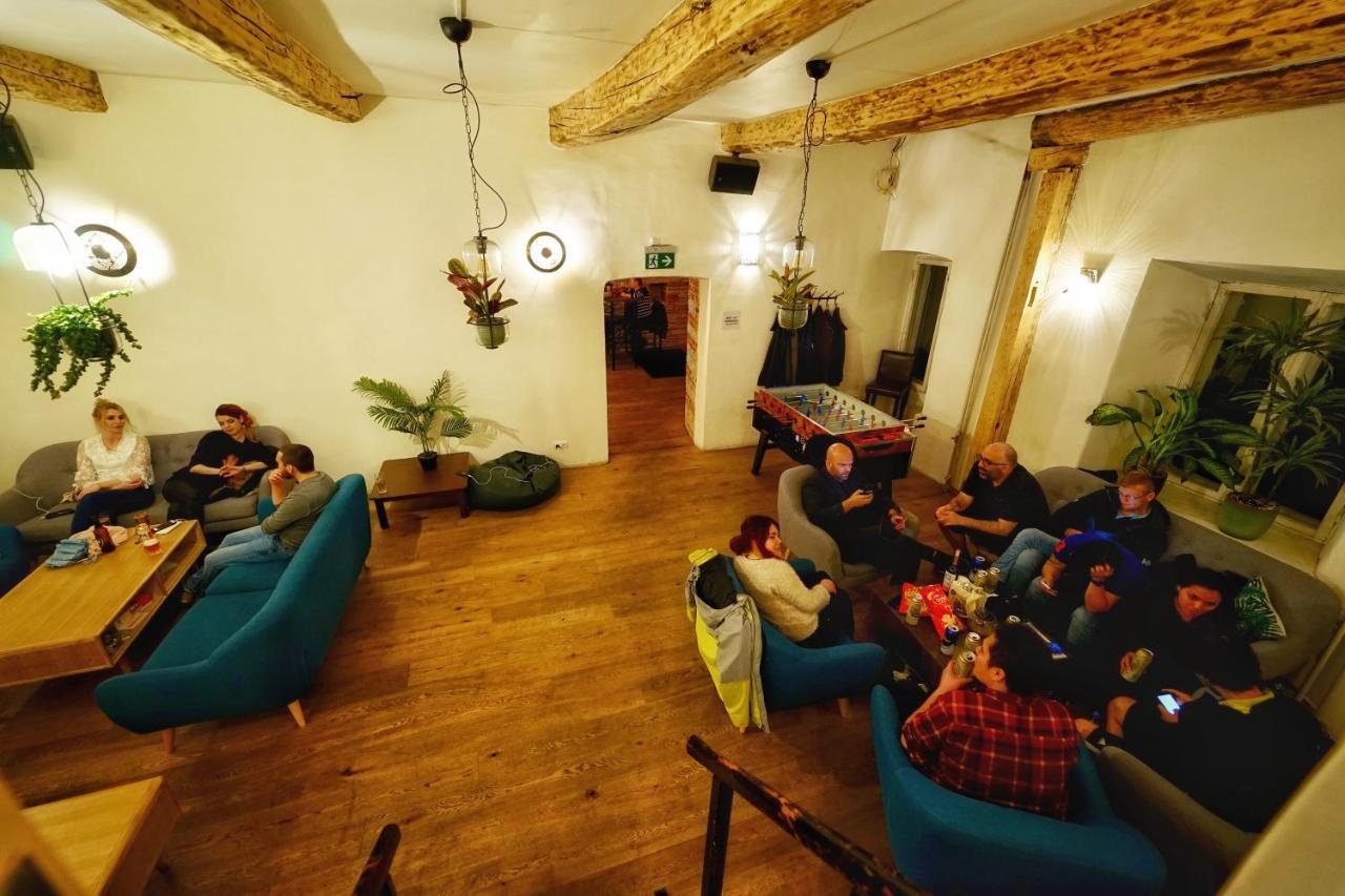 The Monks Bunk Hostel & Bar 탈린 외부 사진